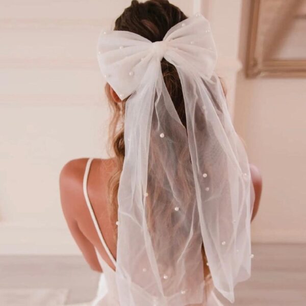 bridal-bow-with-pearls